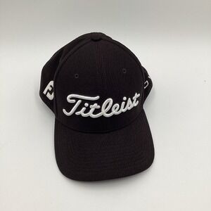Titleist Pro V1 Men's Black Flex Fit Golf Hat Cap Size 7.5